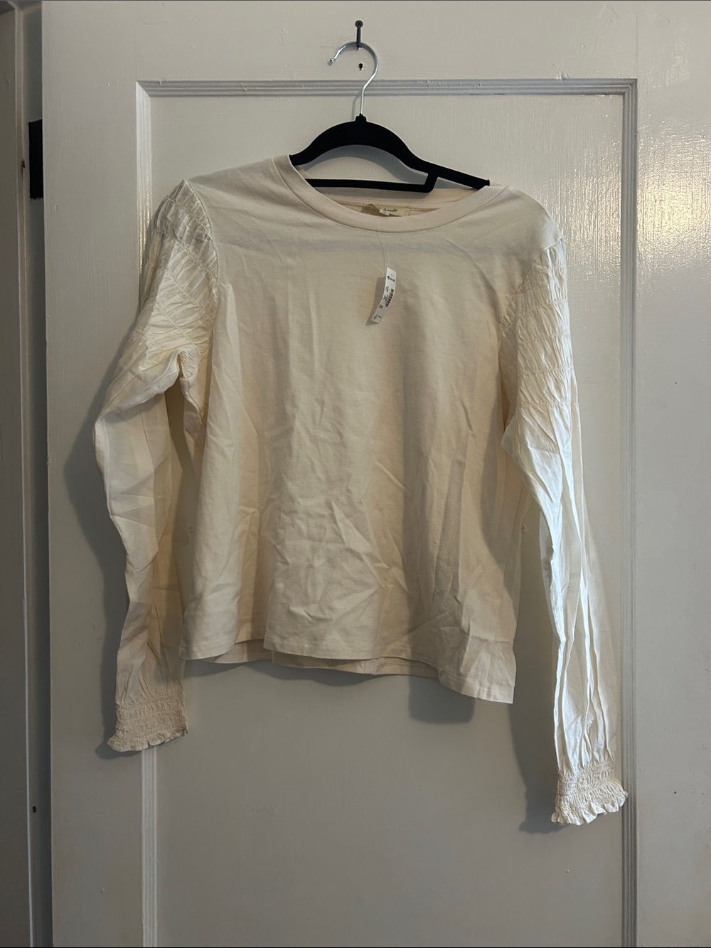 Madewell Cream Long-Sleeve Smocked-Sleeve Tee
